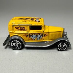Hot Wheels 1932 Ford Die-Cast 1:64